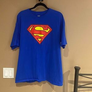 SUPERMAN TSHIRT